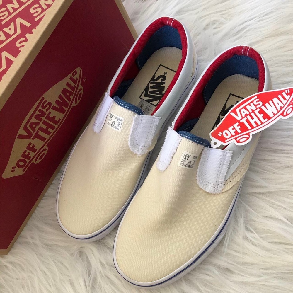 Vans women slip one